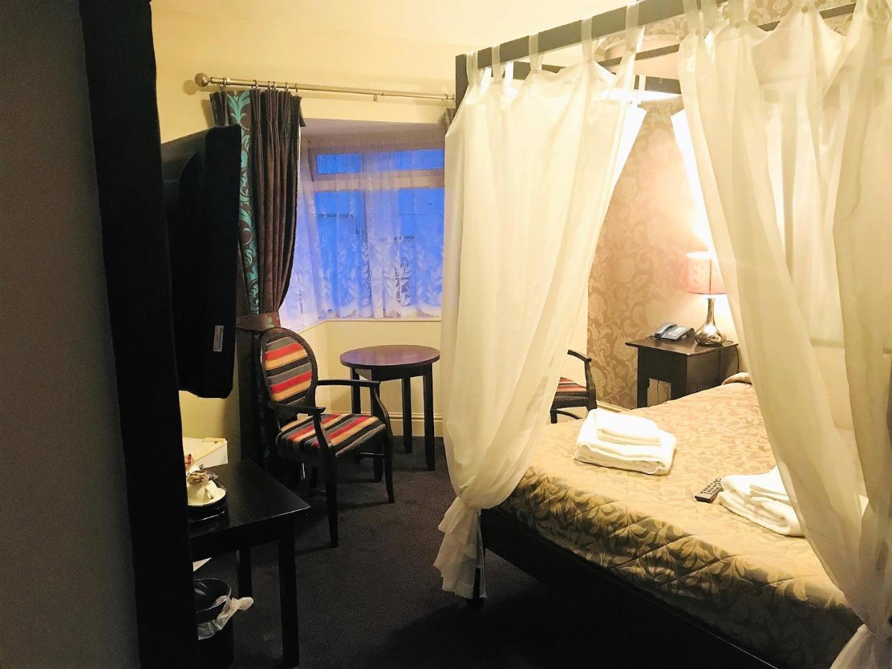 Lion And Swan Hotel كونغيلتون الغرفة الصورة